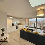 Spacious And Cosy House Appartement