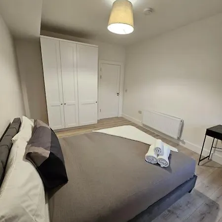 Spacious And Cosy House Dublin