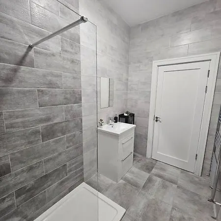Spacious And Cosy House Dublin